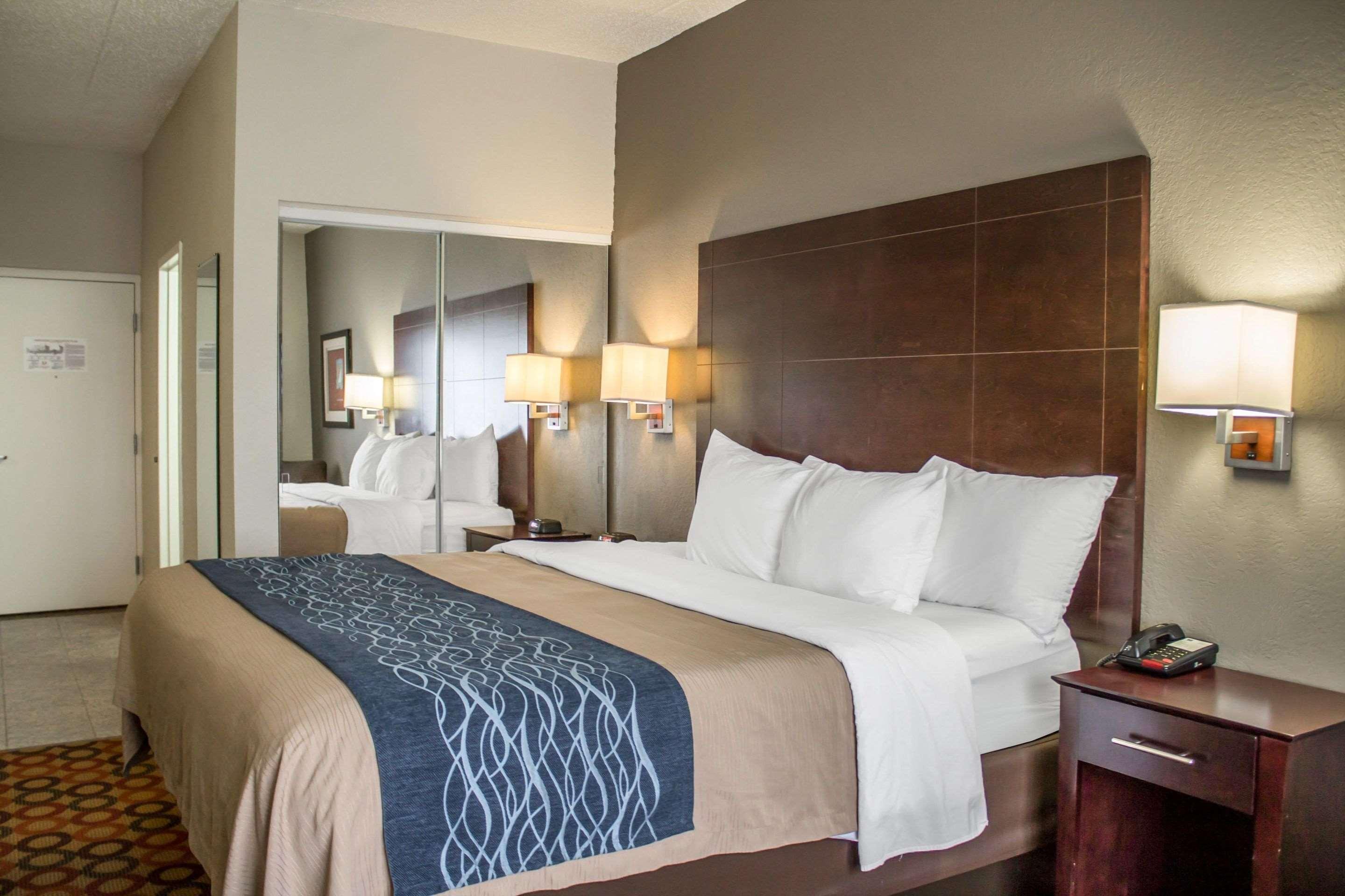Comfort Inn Sandusky Buitenkant foto